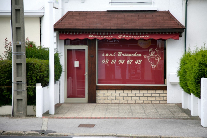 vitrine-TOURRETTE LEVENS-min_france_frankreich_commerce_frankrijk_francia_delicatessen_butchery_charcuterie-424328